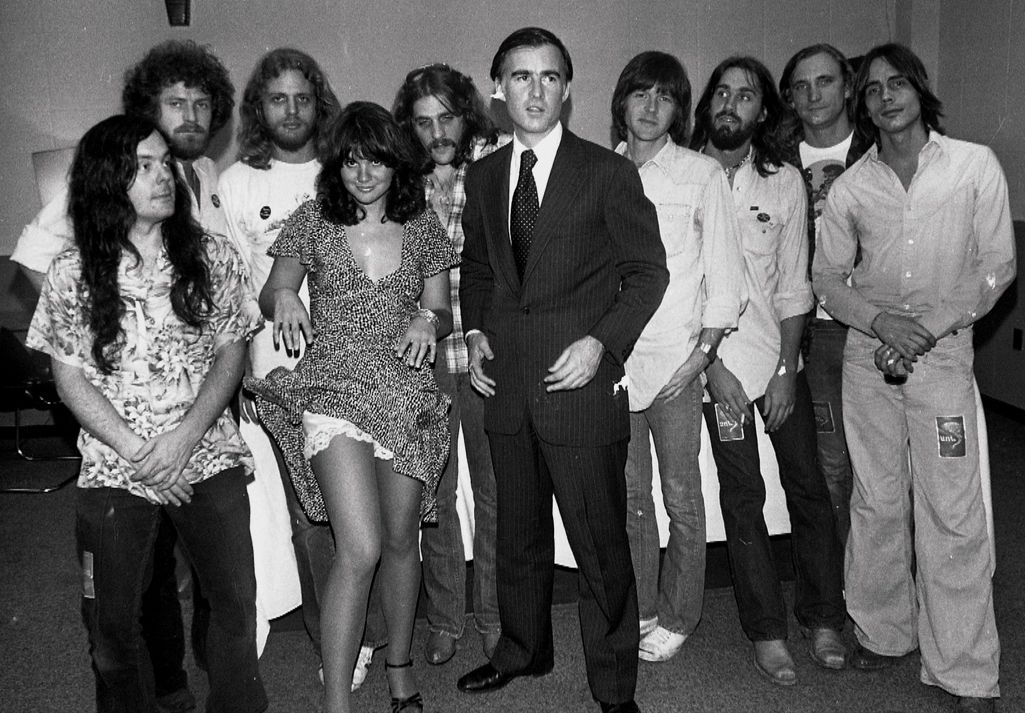 Linda Ronstadt - Frenesí 1992 | Mas Canciones, Grammy-winning mariachi return