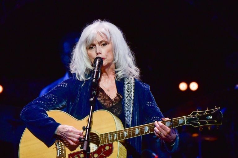 Emmylou Harris - How She Could Sing the Wildwood Flower 2008 | All I Intended to Be tribute to June Carter Cash