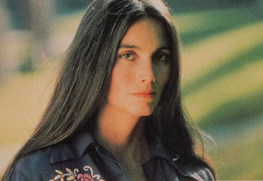 Emmylou Harris - Return of the Grievous Angel 1974 | Gram Parsons duet on Grievous Angel that fixed her place in cosmic country