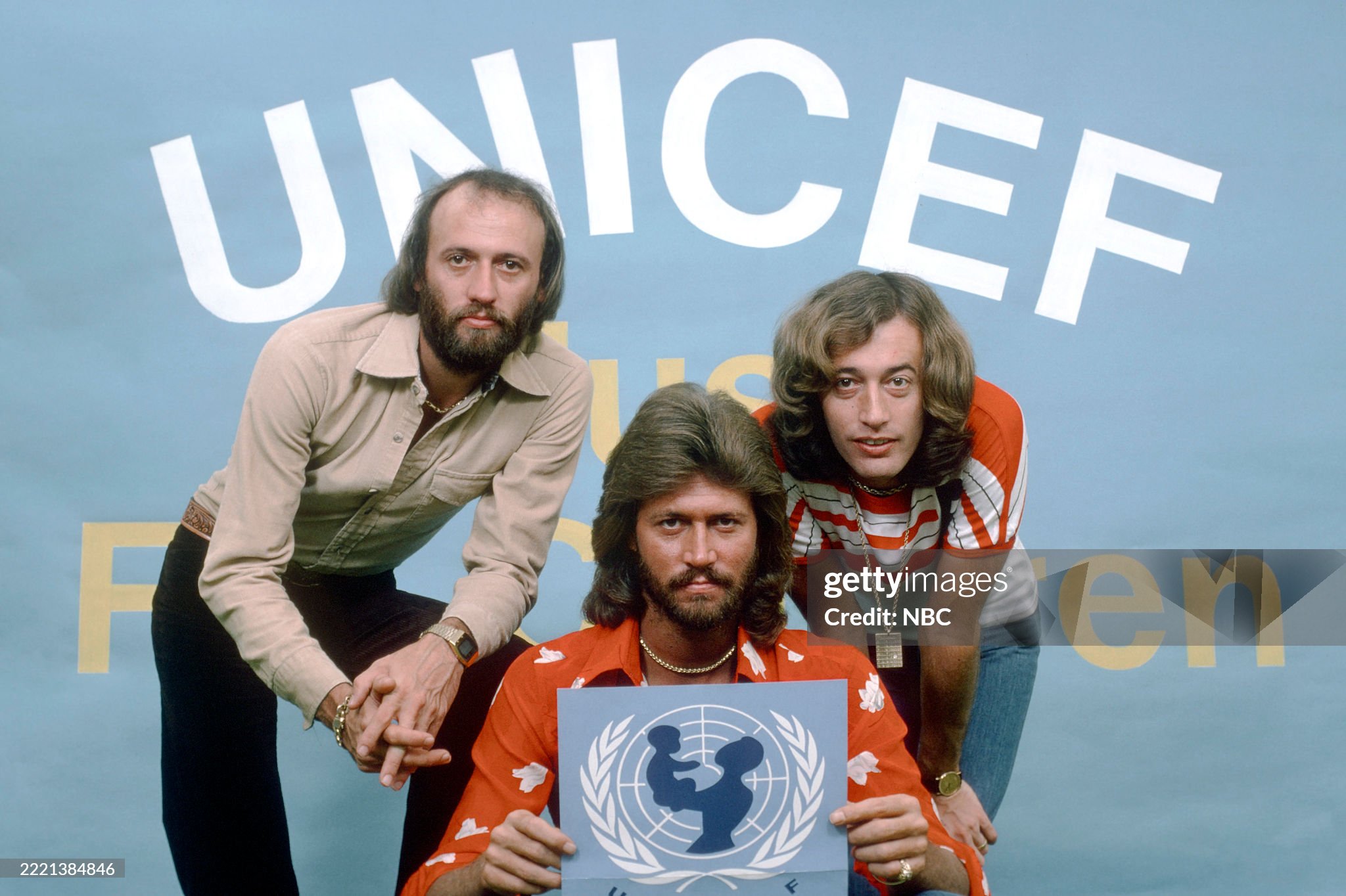 Bee Gees - Tomorrow Tomorrow 1969 and the one-off single between Robin leaving and Cucumber Castle