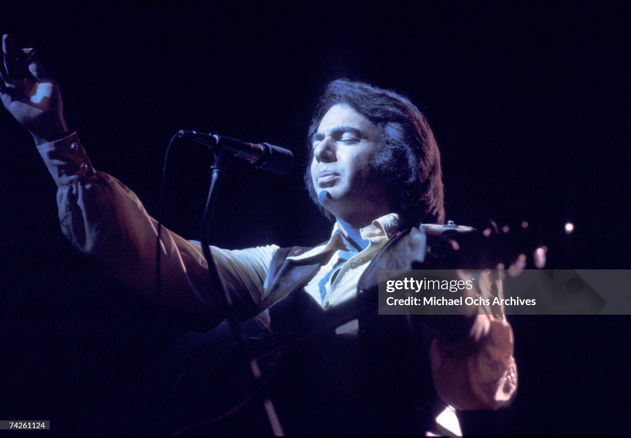 Neil Diamond - Hot August Night II 1987 | recorded in August 1986 platinum-certified live sequel